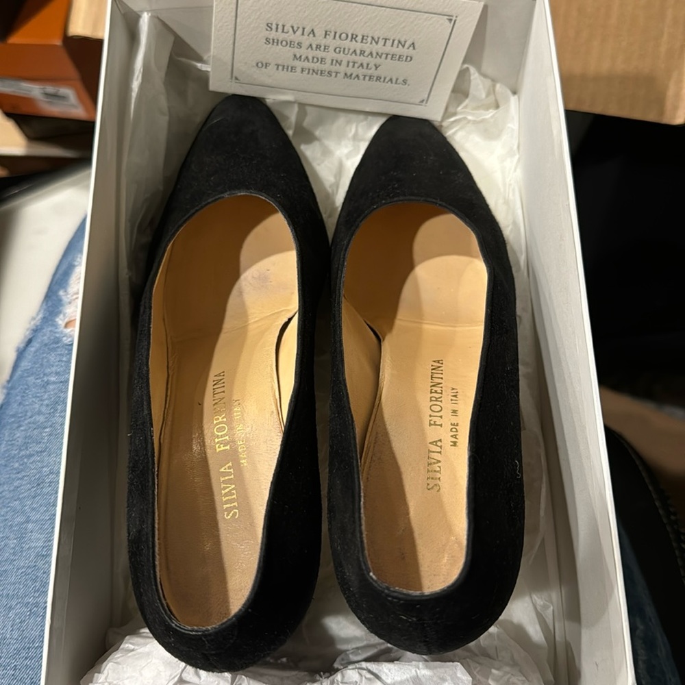 Vintage Silvia Fiorentina Suede Pumps